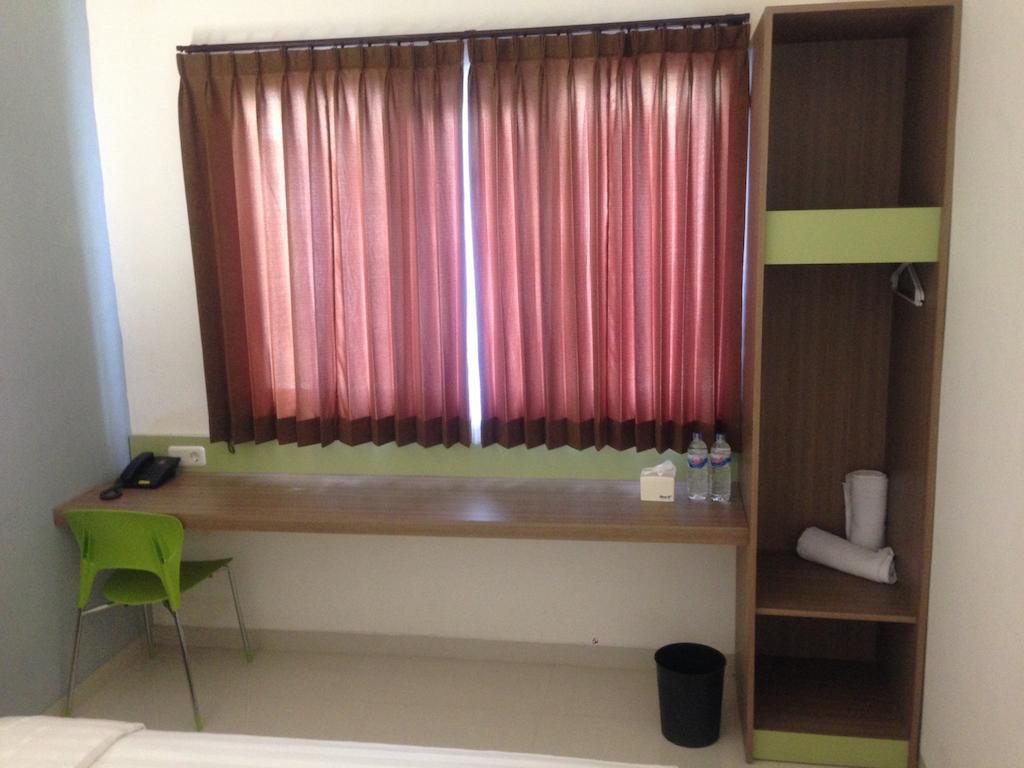 Rumah Cassa Guest House Sorabaya Chambre photo