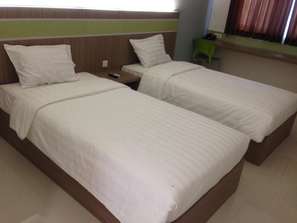 Rumah Cassa Guest House Sorabaya Chambre photo
