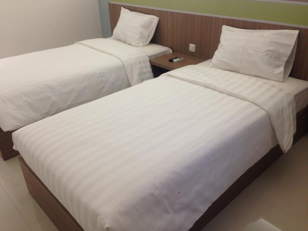 Rumah Cassa Guest House Sorabaya Chambre photo